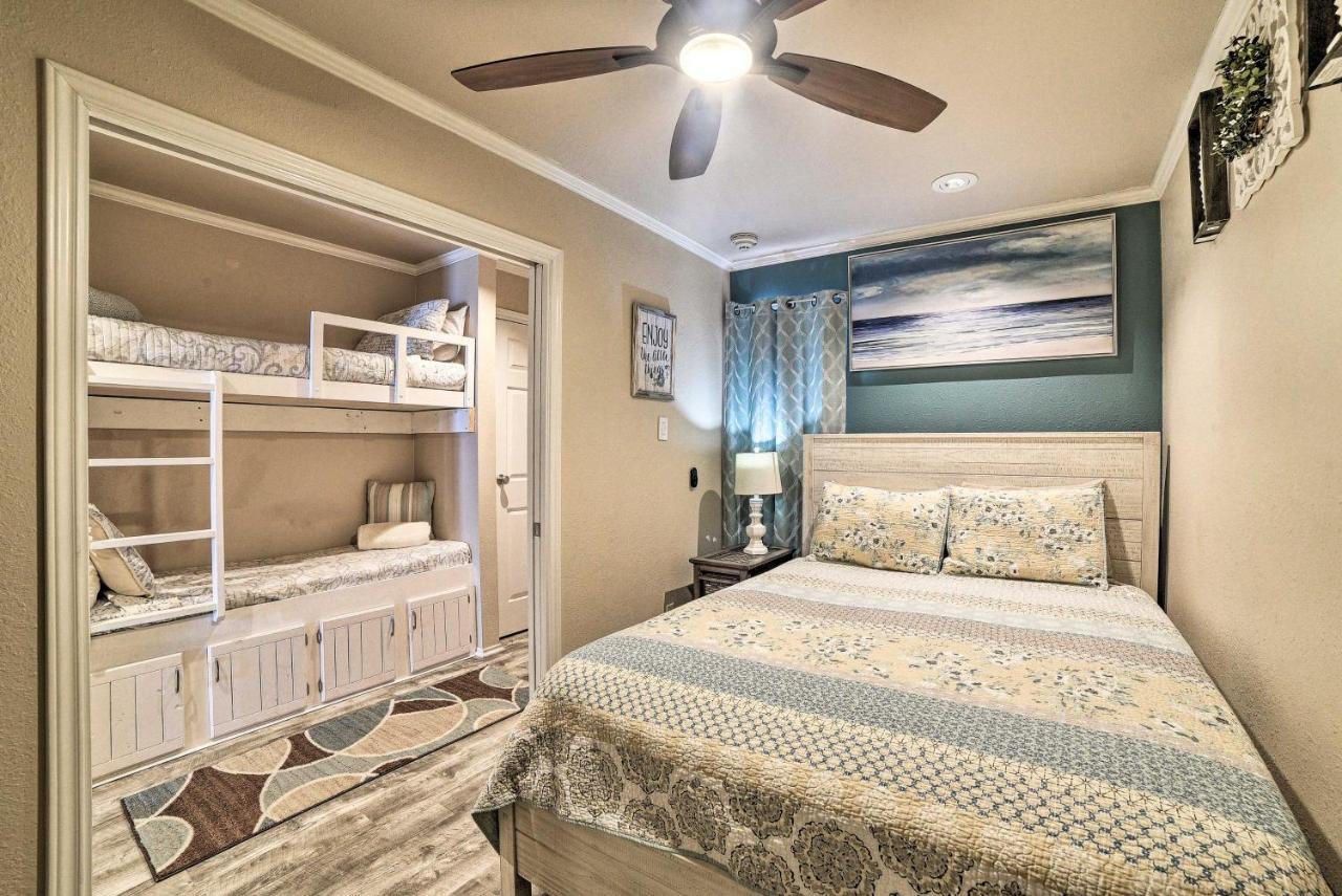 Updated Front Beach Condo With Resort Amenities! Corpus Christi Dış mekan fotoğraf